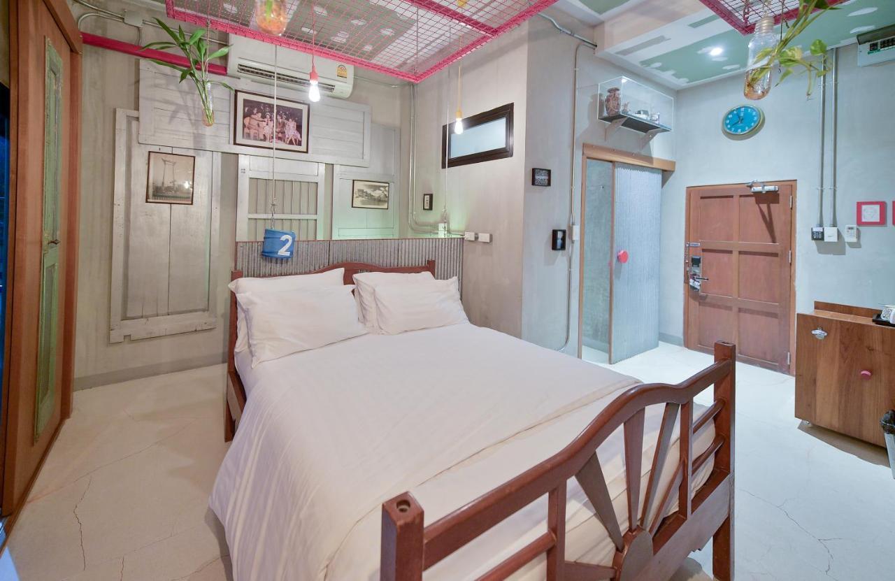 Jasaen Stylish Boutique Hotel Bangkok Bilik gambar