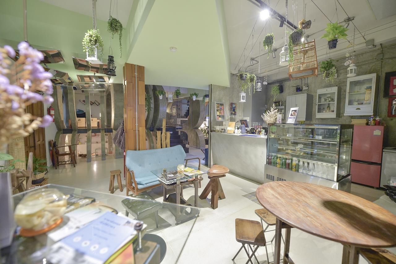 Jasaen Stylish Boutique Hotel Bangkok Luaran gambar