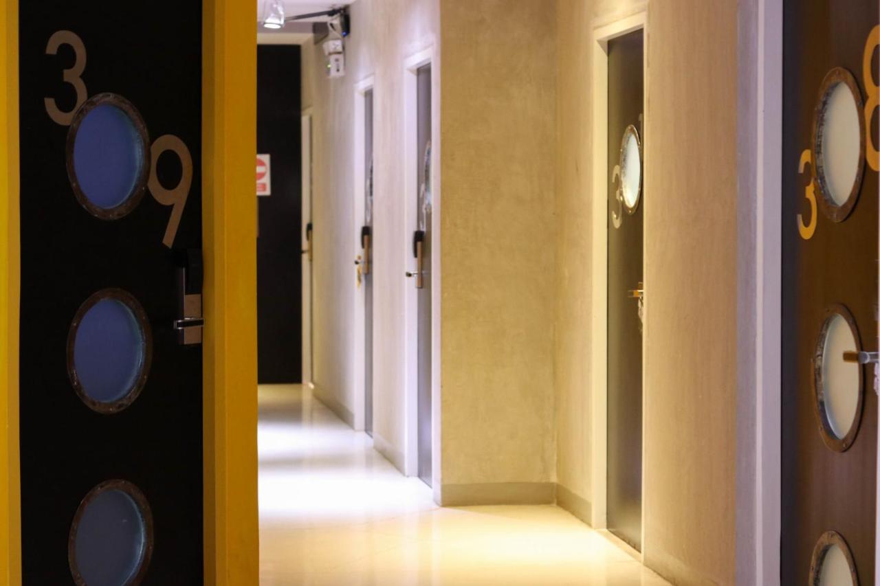 Jasaen Stylish Boutique Hotel Bangkok Luaran gambar